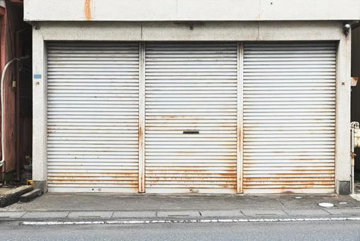 Street Facing